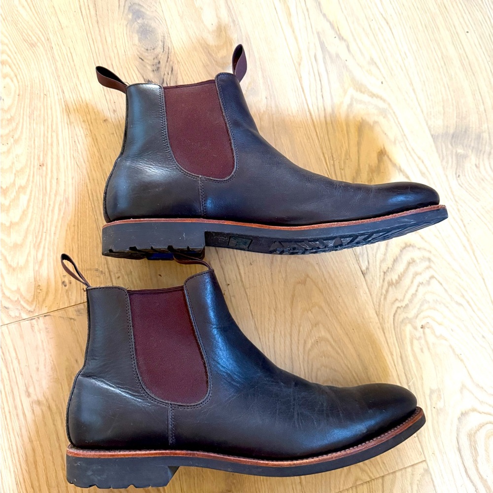 J. Crew Kenton Chelsea Boots Brown Leather Lugged Sole 10.5 Men’s